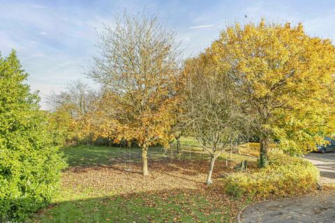 2 bedroom end of terrace house for sale, Yew Close, Bicester