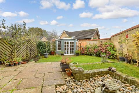2 Riverhead Drive, Sutton, SM2 6EF