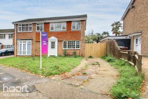 3 bedroom semi-detached house for sale, Meadow Close, Chatham