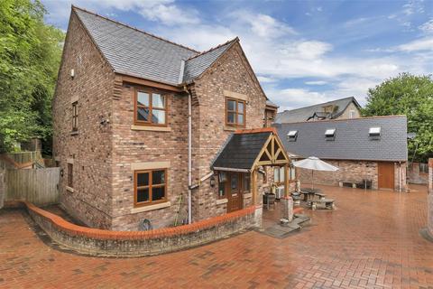 5 bedroom detached house for sale, Methodist Hill, Froncysyllte