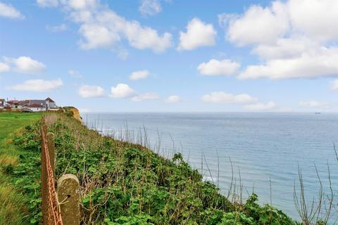 Sunview Avenue, Peacehaven, East Sussex