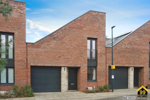 2 bedroom terraced house for sale, Barnwell Crescent, Bristol, South Gloucestershire, BS34