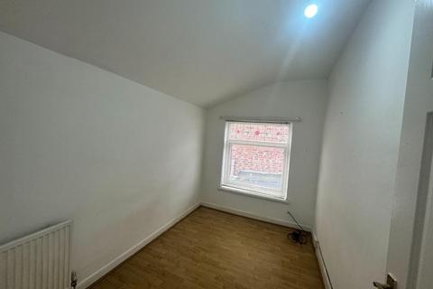 3 bedroom terraced house to rent, Pilkington Street, Middlesbrough