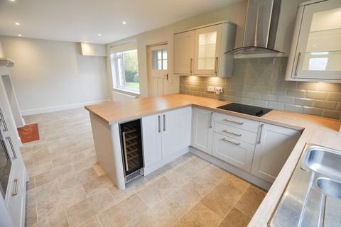 4 bedroom farm house to rent, Tarrant Gunville, Blandford, DT11