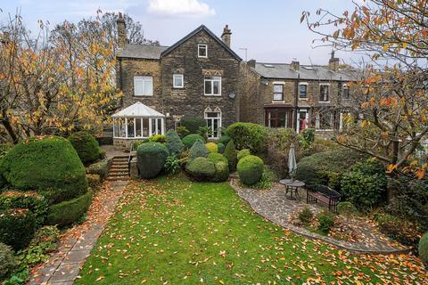 2 bedroom flat for sale, Crawshaw Road, Pudsey, LS28