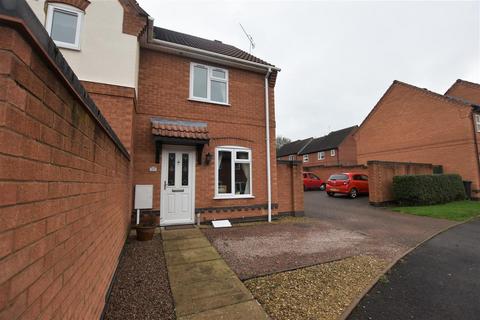 2 bedroom semi-detached house to rent, Badger Gardens, Worcester WR5