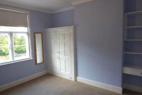 1 bedroom flat to rent, Rowley Crescent, Stratford-Upon-Avon