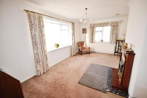 2 bedroom detached bungalow for sale, Gleneagles Drive, Skegness PE25