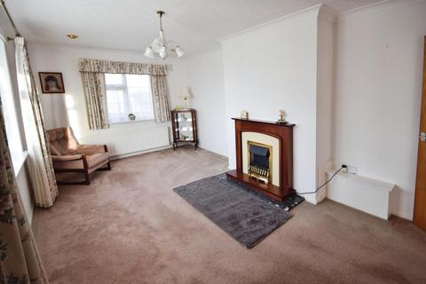 2 bedroom detached bungalow for sale, Gleneagles Drive, Skegness PE25