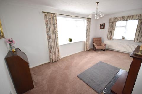 2 bedroom detached bungalow for sale, Gleneagles Drive, Skegness PE25