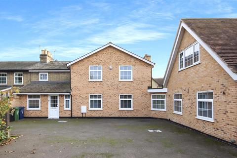 1 Town Close, Fulbourn, Cambridge, CB21 5DN
