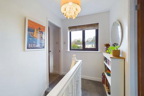 4 Brook Farm Close, Ormskirk, L39 4YA