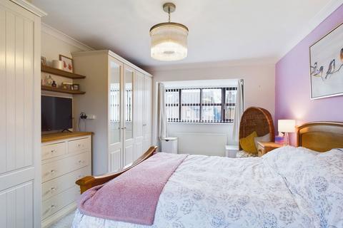 4 Brook Farm Close, Ormskirk, L39 4YA