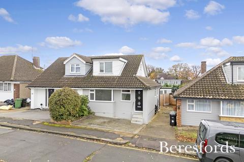 3 bedroom bungalow for sale, Bootham Close, Billericay, CM12