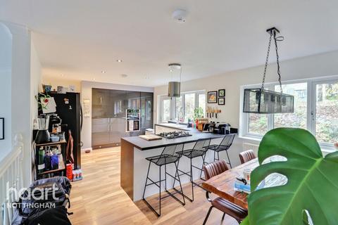 12 Maurice Drive, Nottingham, NG3 5GF