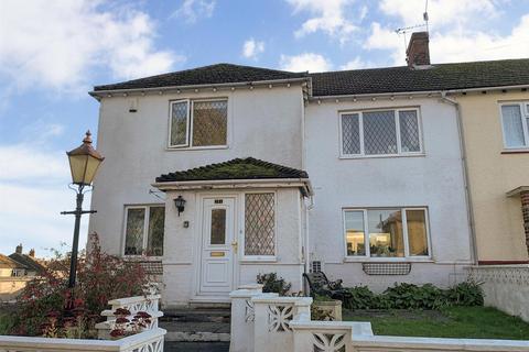 3 bedroom end of terrace house for sale, Reedland Crescent, Faversham, Kent