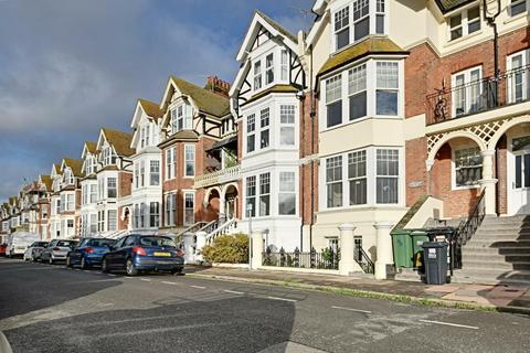 2 bedroom flat for sale, Park Road, Bexhill-On-Sea