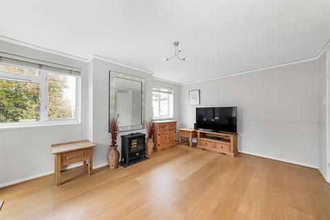 2 bedroom apartment for sale, Rectory Lane, Wallington SM6