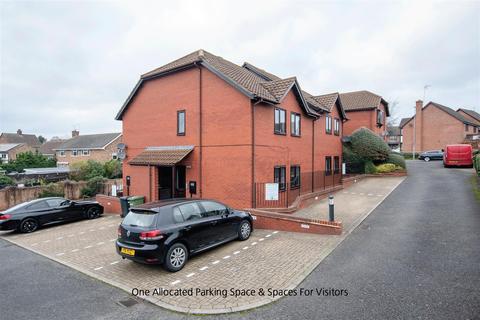 2 bedroom flat for sale, Brickhill Mews, Wellingborough