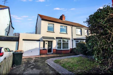 3 bedroom semi-detached house for sale, The Villas, North Gosforth, Newcastle upon Tyne, Tyne and Wear, NE13 6PF