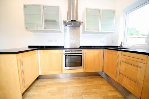 1 bedroom maisonette to rent, Radcliffe Road, Winchmore Hill N21