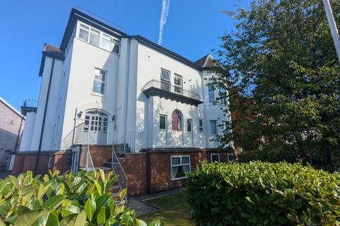 2 bedroom apartment to rent, Liverpool Road, Southport, PR8