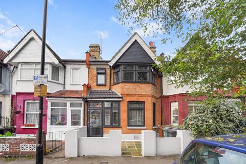 5 bedroom terraced house for sale, Cecil Road, Walthamstow E17