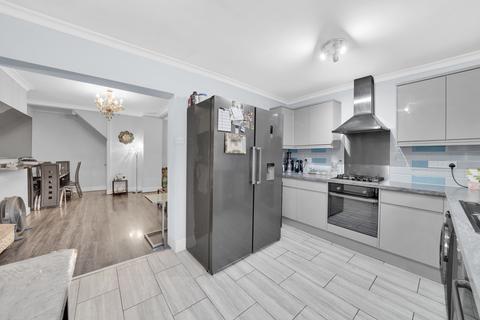 5 bedroom terraced house for sale, Cecil Road, Walthamstow E17