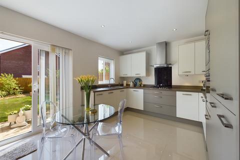 6 Bulkhead Drive, Fleetwood, FY7 6GX