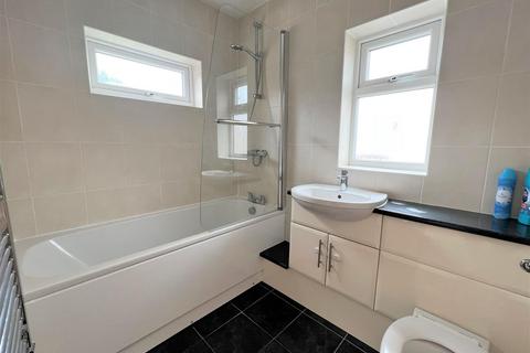 2 bedroom semi-detached house to rent, Short Street, Stockingford, Nuneaton