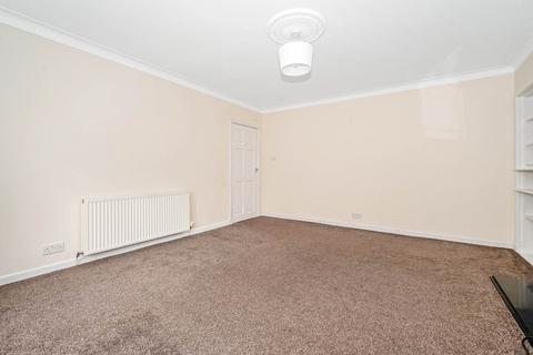 27 Balmoral Road, Elderslie, Johnstone, PA5 9RA