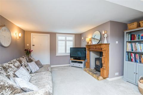 2 bedroom end of terrace house for sale, High Street, Great Wakering, Essex, SS3