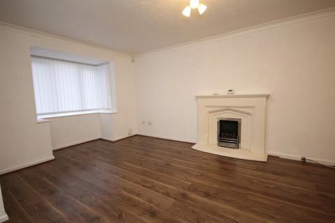 3 bedroom semi-detached house to rent, Blackshaw Drive, Walsgrave On Sowe