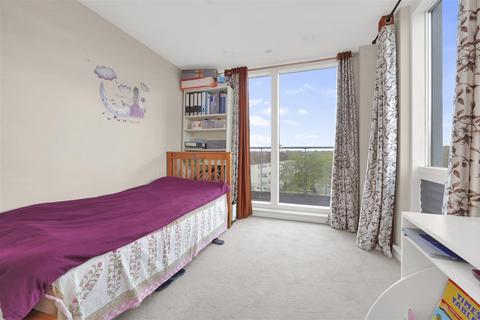 2 bedroom apartment for sale, TW8 ¦ Brentford ¦ GWQ