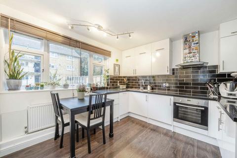 1 bedroom flat for sale, Rathmell Drive, London SW4