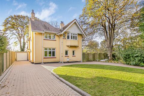 4 bedroom house for sale, Windsor Road, Lower Parkstone, Poole