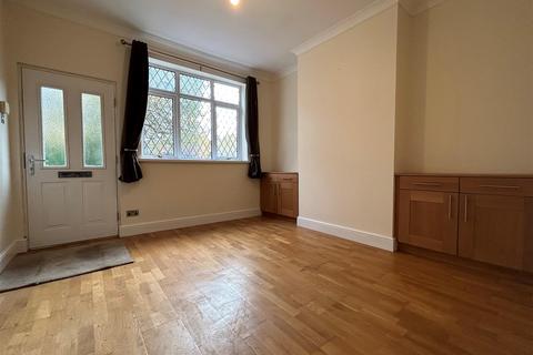 2 bedroom end of terrace house for sale, Langley High Street, Oldbury