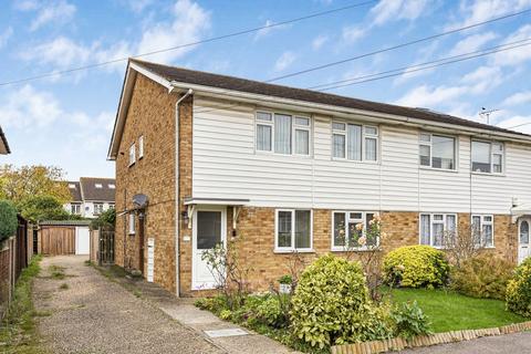 2 bedroom maisonette for sale, Salcombe Road, Ashford, Surrey, TW15