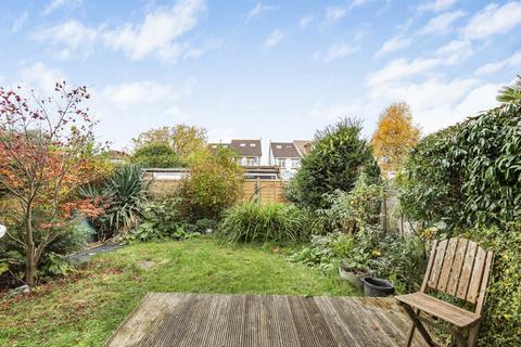 2 bedroom maisonette for sale, Salcombe Road, Ashford, Surrey, TW15