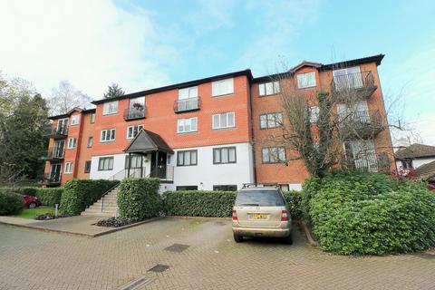 1 bedroom flat for sale, Great Heathmead, Haywards Heath, RH16