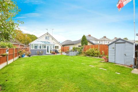 4 bedroom bungalow for sale, Ashworth Avenue, Chaddesden, Derby