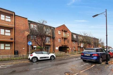 1 bedroom apartment for sale, Chalkwell Park Drive, Leigh-on-Sea, Essex, SS9