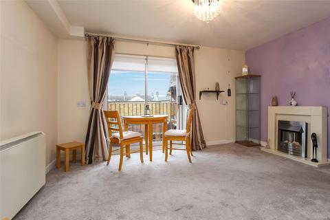 1 bedroom apartment for sale, Chalkwell Park Drive, Leigh-on-Sea, Essex, SS9