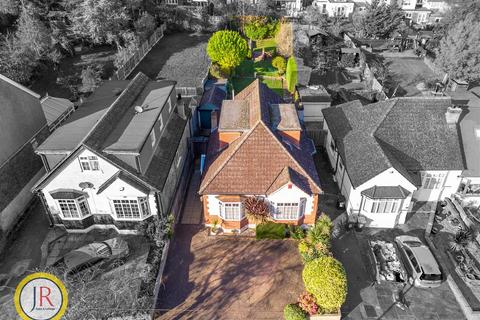 4 bedroom detached bungalow for sale, King James Avenue, Cuffley