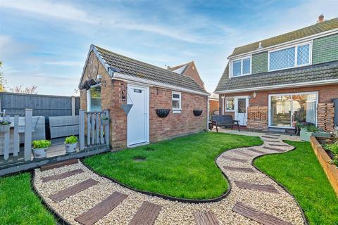 3 bedroom semi-detached house for sale, Yarmouth Road, Great Sankey