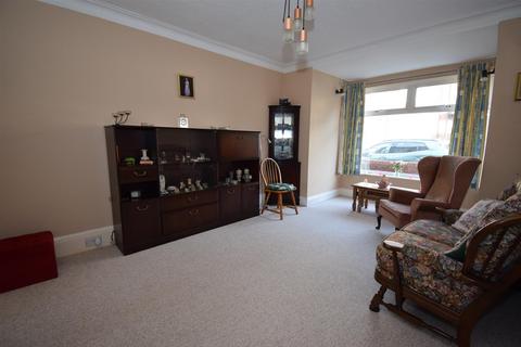 3 bedroom semi-detached house for sale, Forster Avenue, South Shields