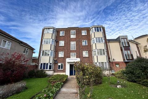 2 bedroom ground floor flat to rent, Highland Road, High Court Highland Road, PO4