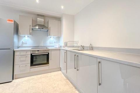 1 bedroom apartment to rent, Skyline House, Stevenage