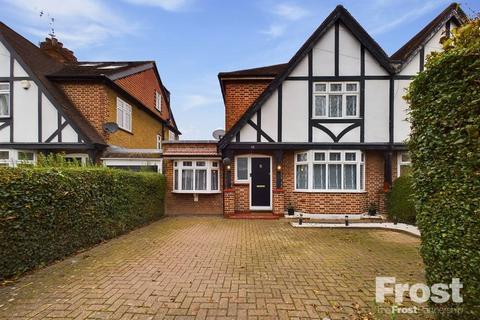 3 bedroom semi-detached house for sale, Fordbridge Road, Ashford, Surrey, TW15