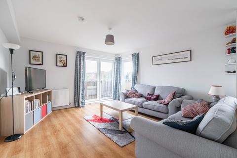 2 bedroom flat for sale, Broughton Road, Edinburgh EH7